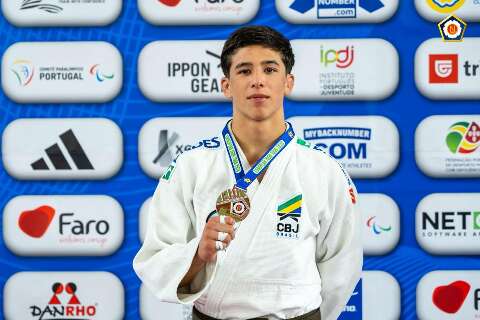 Andr&eacute; Dodero garante bronze para o Brasil em campeonato europeu