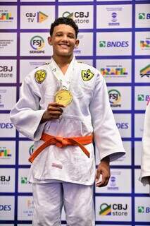 Delegação de MS alcança 4º lugar geral no Brasileiro Sub-15 de Judô Delegação de MS alcança 4º lugar geral no Brasileiro Sub-15 de Judô