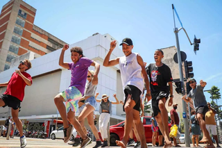 Casa de Cultura abre aulas gratuitas de flashback em Campo Grande Casa de Cultura abre aulas gratuitas de flashback em Campo Grande