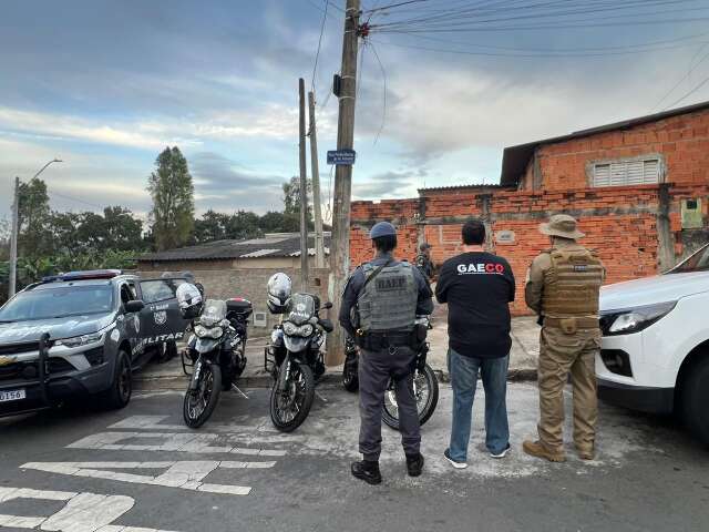 Quadrilha movimentou mais de R$ 2,3 milh&otilde;es "limpando" contas de idosos 