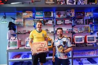 Para&iacute;so dos gamers, loja tem jogo de 1970 e fliperama de gra&ccedil;a