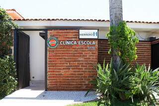 Areno abre inscri&ccedil;&otilde;es para pacientes que buscam implantes e aparelho ortod&ocirc;ntico
