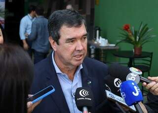 Riedel diz que ajustou pessoalmente LDO e evita revelar orçamento de 2027 Riedel diz que ajustou pessoalmente LDO e evita revelar orçamento de 2027