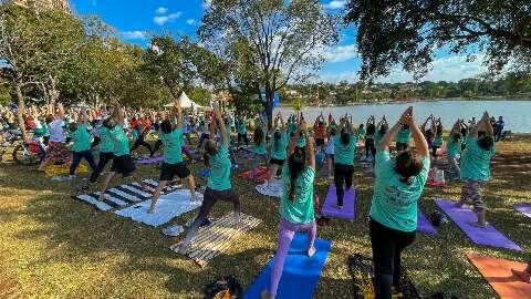 Festival de yoga ter&aacute; caminhada, dan&ccedil;a indiana e atividades gratuitas