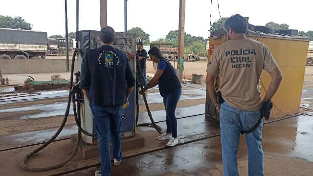 Distribuidora de combust&iacute;veis &eacute; interditada por venda irregular na BR-163