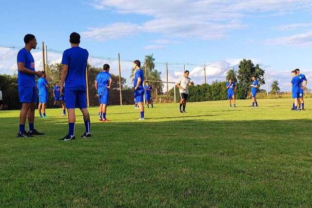 Campe&atilde;o em 2016, Sete de Dourados inicia prepara&ccedil;&atilde;o em busca do retorno &agrave; elite