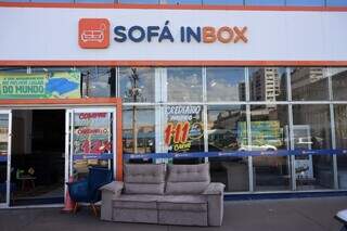 Sof&aacute; Inbox faz fecha m&ecirc;s com 50% de desconto em modelos selecionados