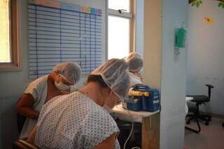 Hospital homenageia doadoras de leite e refor&ccedil;a ajuda a beb&ecirc;s prematuros