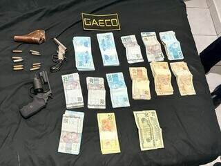 Soldado alvo do Gaeco já recebeu homenagens por atuação policial em Ribas Soldado alvo do Gaeco já recebeu homenagens por atuação policial em Ribas