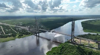 Rio Paraguai segue estável em MS, mas permanece abaixo da média histórica Rio Paraguai segue estável em MS, mas permanece abaixo da média histórica
