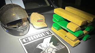 Dupla atira contra equipe do Choque e um acaba morto ao ser baleado Dupla atira contra equipe do Choque e um acaba morto ao ser baleado