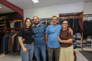 De geração em geração, Dunil veste histórias familiares em MS De geração em geração, Dunil veste histórias familiares em MS