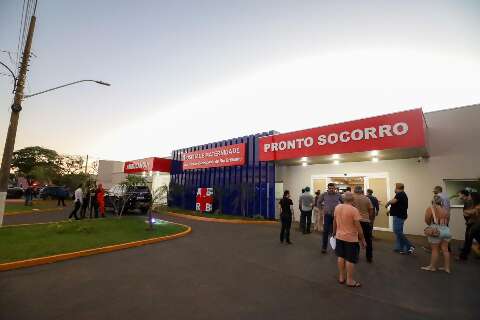 Riedel acompanha obras de infraestrutura e amplia&ccedil;&atilde;o de hospital 