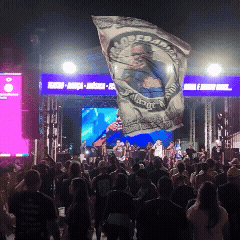 Revoada Cultural ocupa o Centro e mostra arte além do sertanejo