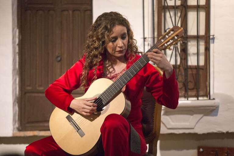 Festival Internacional de Violão começa com músicos da França e Paraguai