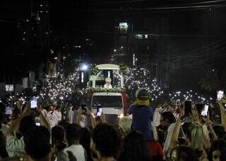 Corpus Christi terá missa, procissão e show com cantor de "Minha Essência" Corpus Christi terá missa, procissão e show com cantor de "Minha Essência"