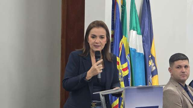 Audi&ecirc;ncia sobre transporte pode definir futuro do contrato, diz Adriane