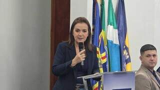 Audiência sobre transporte pode definir futuro do contrato, diz Adriane Audiência sobre transporte pode definir futuro do contrato, diz Adriane