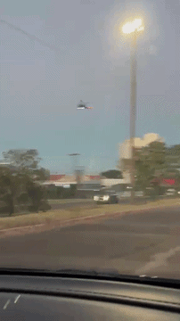 Pol&iacute;cia Civil usa helic&oacute;ptero para cumprir mandados contra traficantes