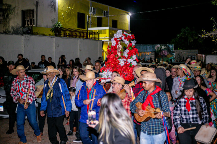 Banho de São João terá cantor Panda e ritual centenário às margens do Paraguai