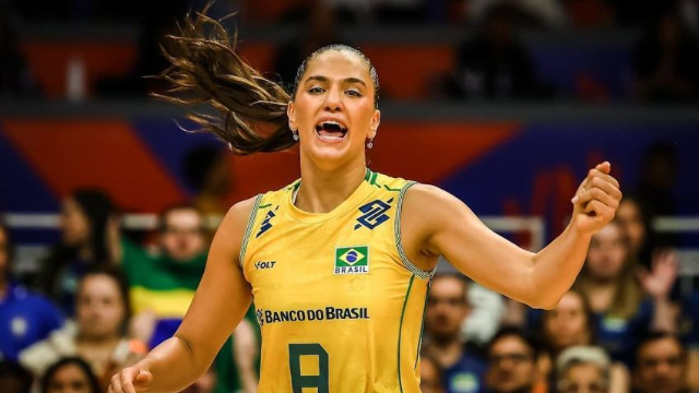 Brasil supera apag&atilde;o e vence Holanda na estreia da Liga das Na&ccedil;&otilde;es