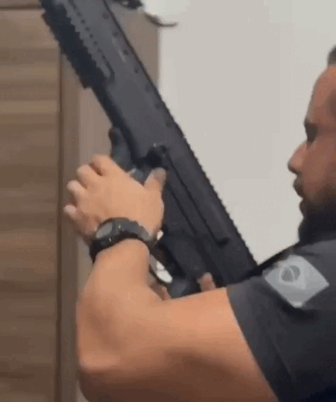 Homem &eacute; preso suspeito de integrar rede milion&aacute;ria com 19 &ldquo;lojas&rdquo; de tr&aacute;fico