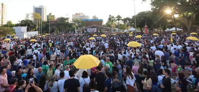 Missa de Corpus Christi re&uacute;ne 30 mil com reflex&otilde;es sobre f&eacute;, ci&ecirc;ncia e IA
