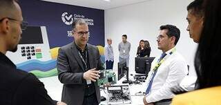 S&oacute; um partido aparece para aferir urnas eletr&ocirc;nicas