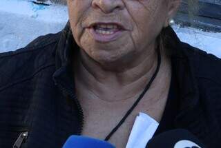 &ldquo;Matou um no banheiro e um na cozinha&rdquo;, diz m&atilde;e de mulher trans assassinada
