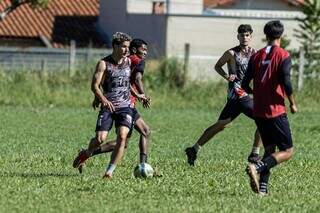Parceria com clube catarinense reforça Taveirópolis para disputa da Série B Parceria com clube catarinense reforça Taveirópolis para disputa da Série B
