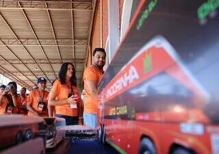 Paix&atilde;o sobre rodas re&uacute;ne f&atilde;s de &ocirc;nibus de v&aacute;rios estados na Capital