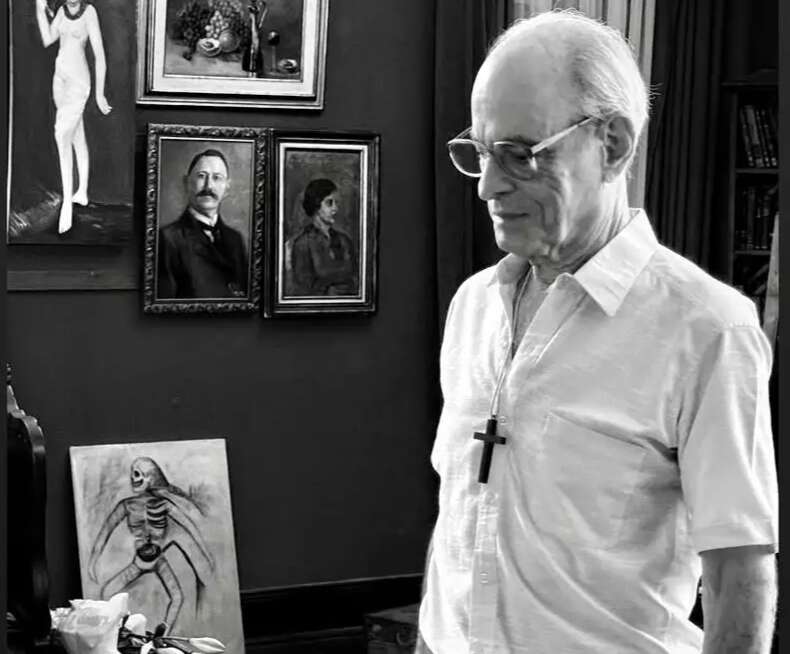 De batina, Ney Matogrosso grava filme sobre Lídia Baís na Capital