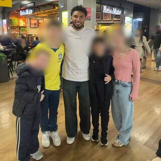 Horas após convocação, Éderson celebra ida à Copa: "plano de Deus" Horas após convocação, Éderson celebra ida à Copa: "plano de Deus"