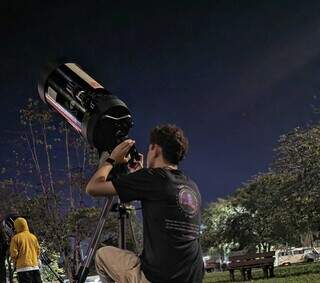 Astrofot&oacute;grafo de 16 anos registra raro encontro de V&ecirc;nus e J&uacute;piter