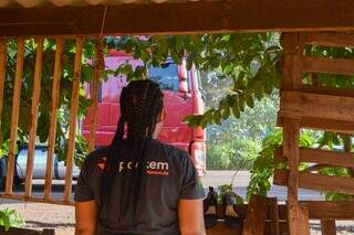 Com a BR-262 no quintal, campo-grandenses vivem onde a cidade virou estrada