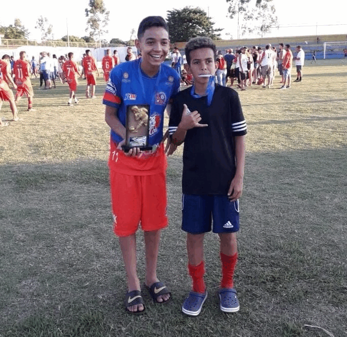 Futuro da sele&ccedil;&atilde;o, dupla de Campo Grande relembra in&iacute;cio no futebol em MS