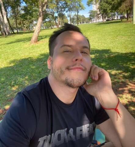 Ator encontrado morto em motel pode ter sido dopado; pol&iacute;cia apura homic&iacute;dio