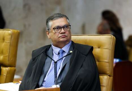 Dino manda multar cidades e estados que n&atilde;o explicarem uso de emendas