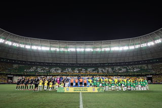 Brasil perde para EUA em Fortaleza e tem s&eacute;rie de vit&oacute;rias interrompida