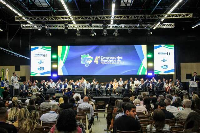 Congresso abre debate sobre crise fiscal e fortalecimento das cidades em MS