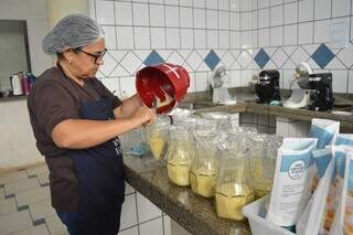 Chance de encontrar aliança no Bolo de Santo Antônio é de 1 a cada 5 pedaços Chance de encontrar aliança no Bolo de Santo Antônio é de 1 a cada 5 pedaços