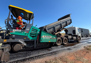 Obras na BR-163 alteram trânsito e exigem atenção de motoristas em MS Obras na BR-163 alteram trânsito e exigem atenção de motoristas em MS