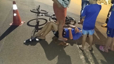 Fio solto em avenida derruba adolescente e causa fratura na coluna