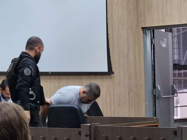 J&uacute;ri condena homem que atirou na ex em posto a 22 anos de pris&atilde;o