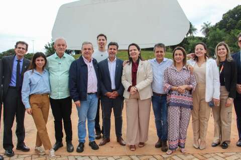 Entregue ap&oacute;s 37 anos, Autocine da UFMS n&atilde;o ter&aacute; carros nem programa&ccedil;&atilde;o definida