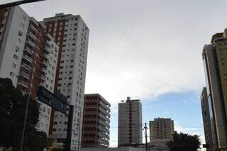 Mesmo com mais chuva, inverno em MS terá tempo seco, calor e baixa umidade Mesmo com mais chuva, inverno em MS terá tempo seco, calor e baixa umidade