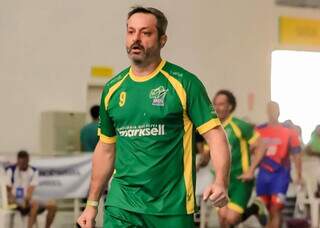 Cazuza partiu, mas foi parceiro de vida e handebol de Keila por 32 anos Cazuza partiu, mas foi parceiro de vida e handebol de Keila por 32 anos