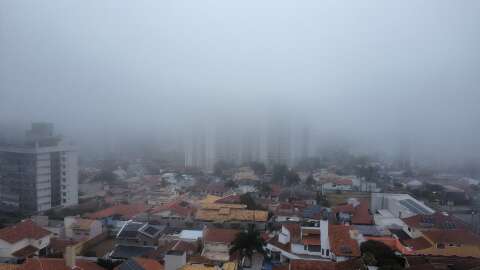 Defesa Civil emite alerta para temporal no fim de semana da estreia do Brasil