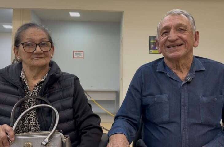 Casados há 54 anos, eles marcaram encontro para buscar novo RG