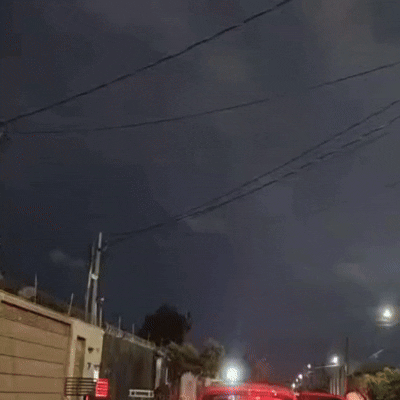 "Chuva" de raios ilumina c&eacute;u e anuncia temporal previsto para Campo Grande